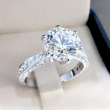 Classic 6 Claws Brilliant AAA+ Cubic Zirconia Diamonds Timeless Style Ring - The Jewellery Supermarket